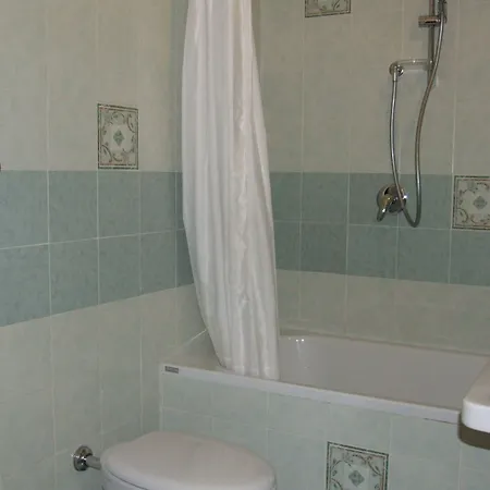 德克萨斯州酒店 2*